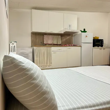 Casa Con Terrazza ラテルツァ