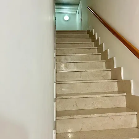 Casa Con Terrazza アパート